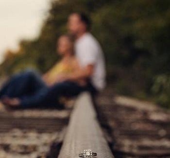 عکس سالگرد ازدواج با حلقه