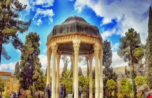 عکس آتش کشیدن تخت جمشید