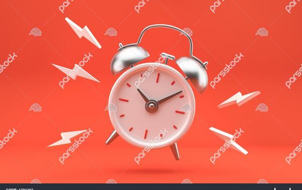 عکس ساعت قدیمی زنگ دار