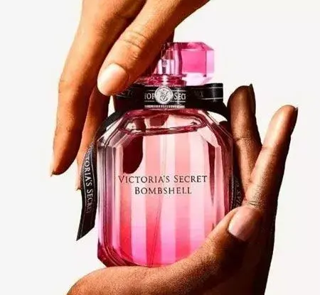 عکس عطر ویکتوریا سکرت