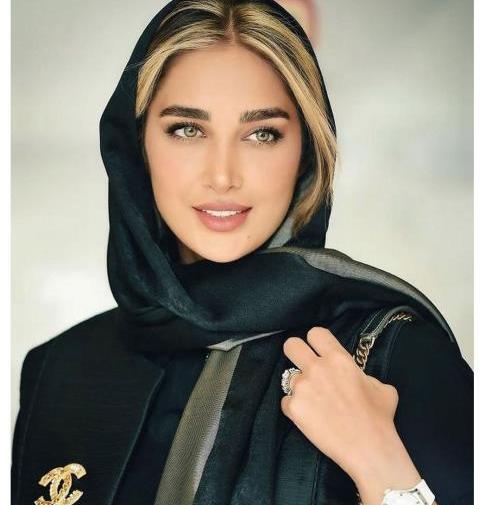 عکس فرشته حسینی بی حجاب