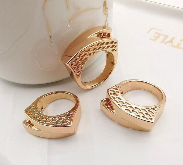 عکس انگشتر آینه ای