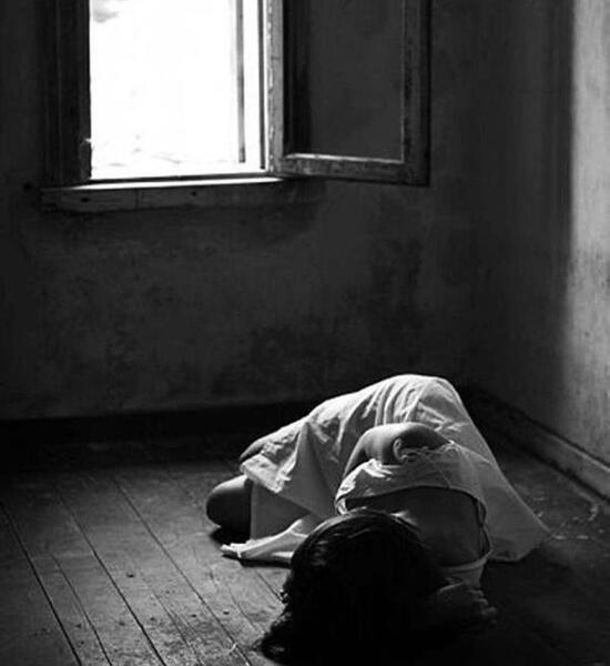 عکس خیلی غمگین دخترونه