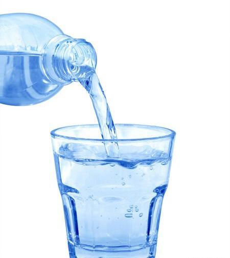 عکس کارتونی لیوان