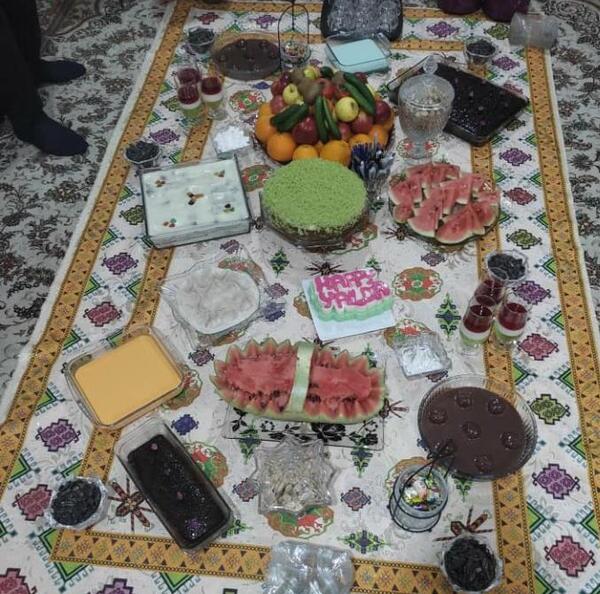 عکس دورهمی یلدایی