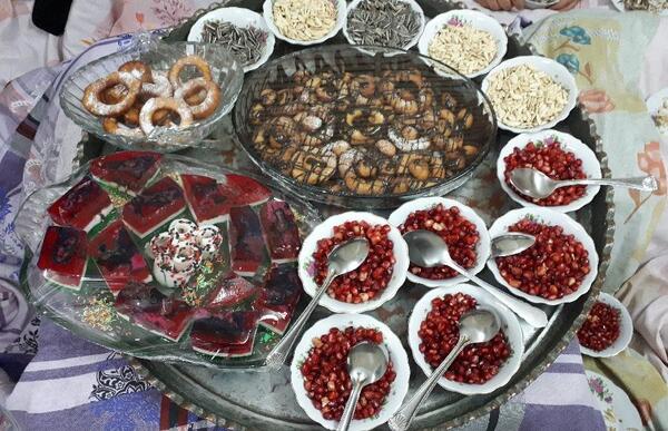 عکس دورهمی یلدایی