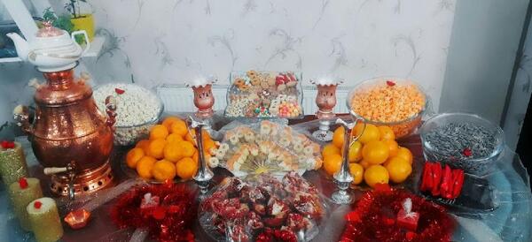 عکس دورهمی یلدایی