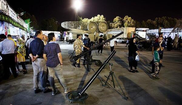 عکس نمایشگاه هفته دفاع مقدس