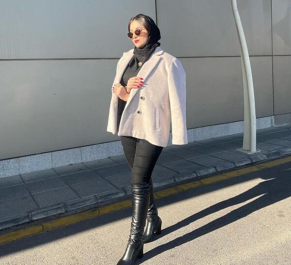 عکس ساده نیستم