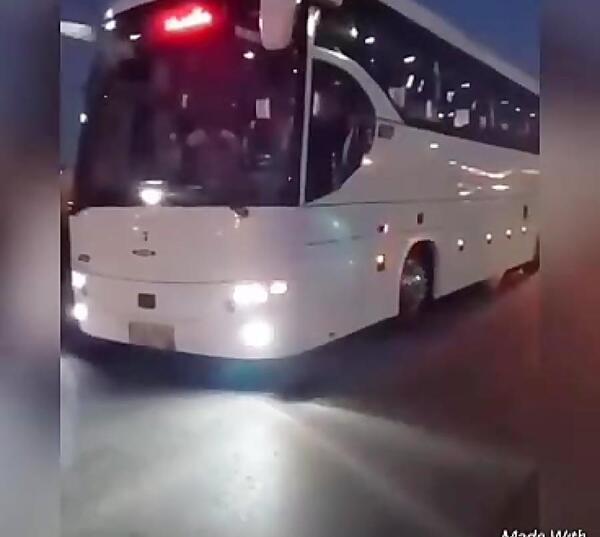 عکس جاده از داخل اتوبوس