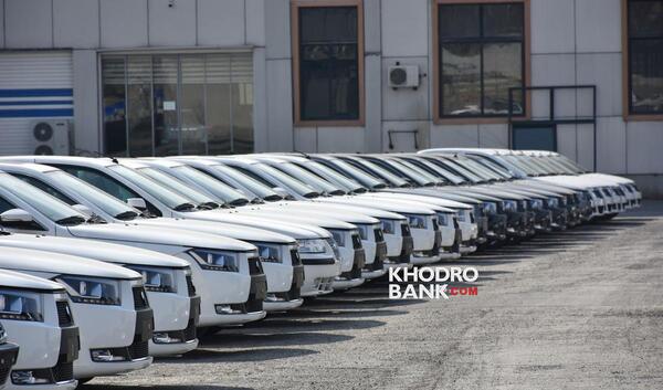عکس پارکینگ ایران خودرو