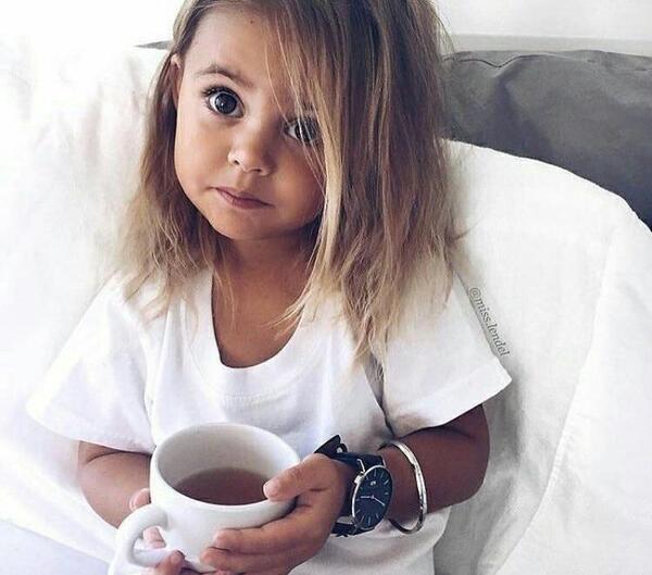 عکس دونفره چای خوردن