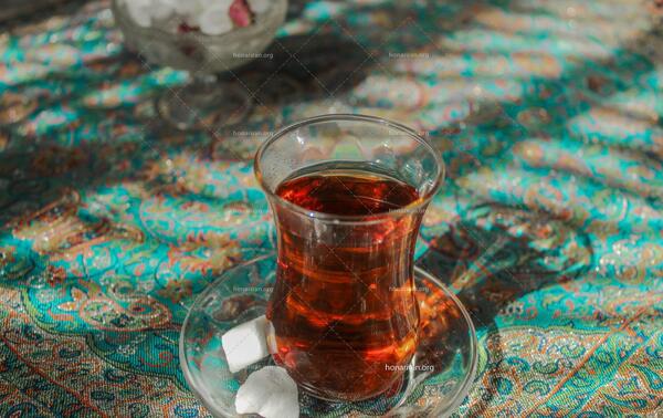 عکس دونفره چای خوردن