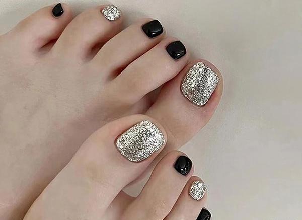 عکس طرح ناخن پا شیک