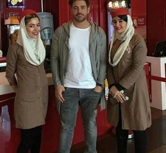 عکس محمدرضا گلزار با طرفدارانش