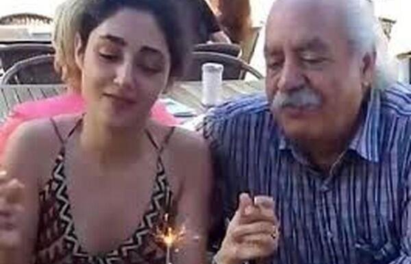 عکس دختر با حجاب در کنار دریا