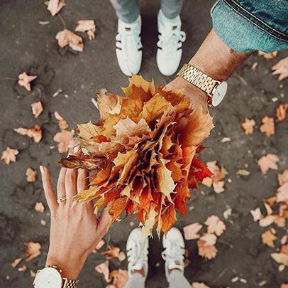 عکس تصویر زمینه پاییزی عاشقانه