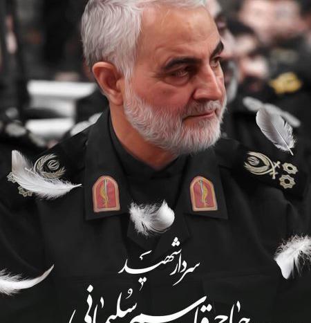 عکس شهید سلیمانی با لباس نظامی
