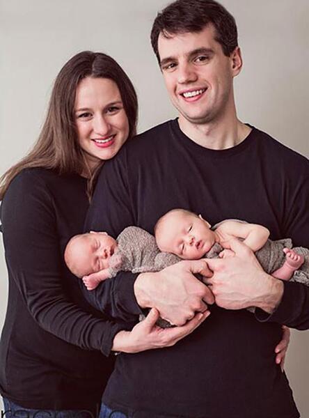 عکس سه نفره اتلیه