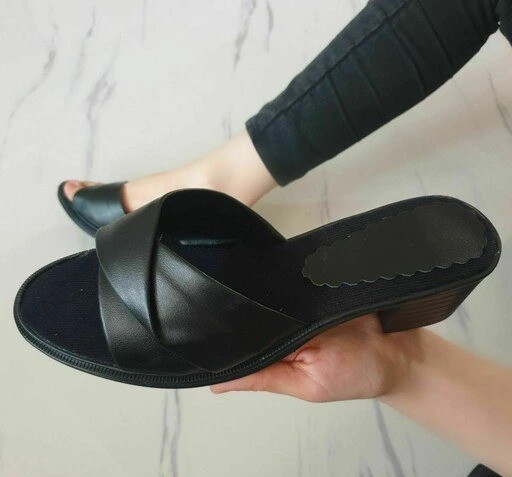 عکس دمپایی رو فرشی شیک