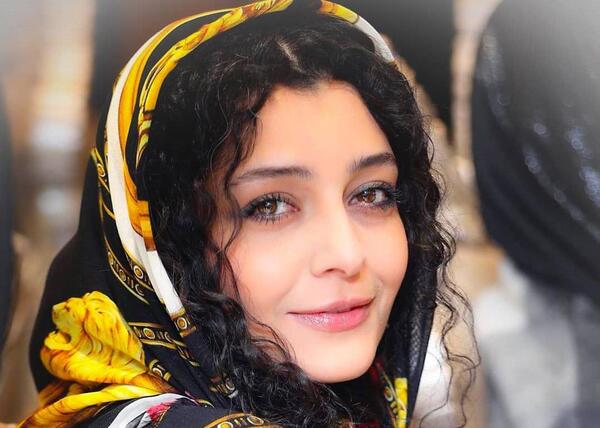 عکس ساره بیات دوست پسرش