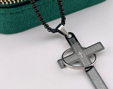 عکس گردنبند مسیح