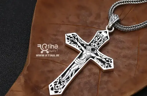 عکس گردنبند مسیح
