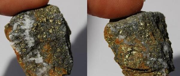 عکس سنگ طلای اندریان