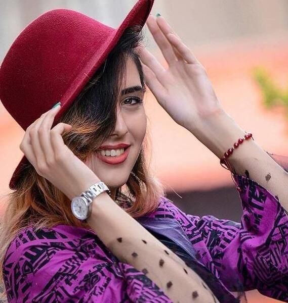 عکس ژست کودک دختر