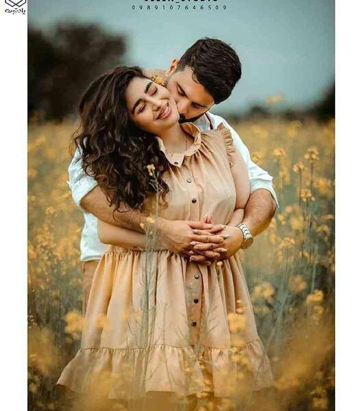 عکس ژست عکاسی دونفره فضای باز