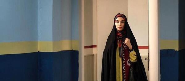عکس جلیل فرجاد با دخترانش