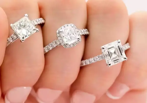 عکس اسب طلای