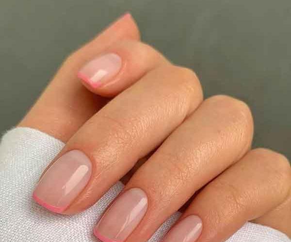 عکس مدل ناخن فرنچ مربعی
