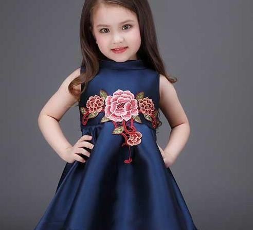 عکس لباس یلدای کودک