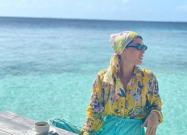 عکس فرشته حسینی لب دریا