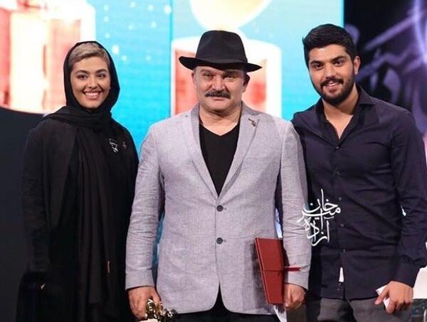 عکس نوشته های حامد و لیلا در سریال پدر