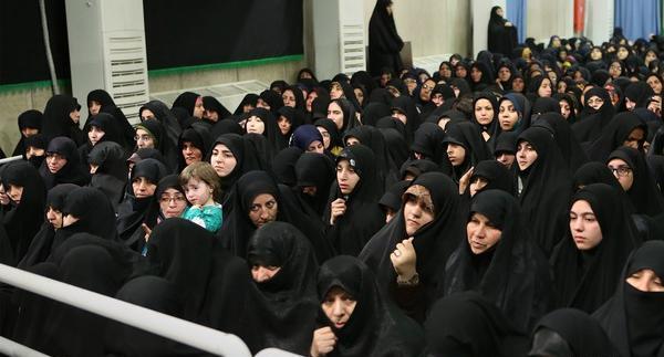 عکس حاج قاسم در فاطمیه