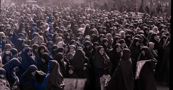 عکس های تظاهرات دوران انقلاب