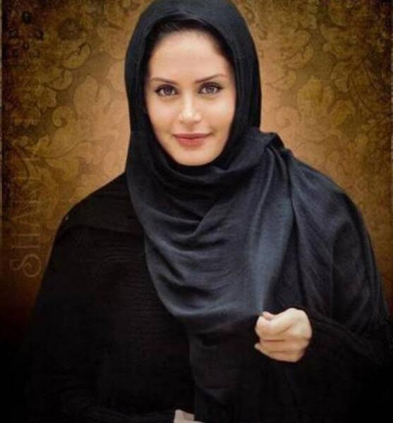 عکس الناز شاکردوست با لباس قرمز