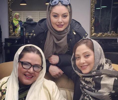 عکس محمدرضا گلزار در تبلیغات