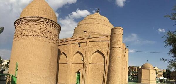 عکس برج چهل دختر دامغان