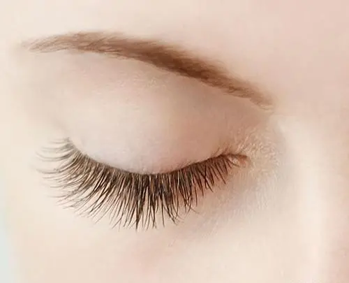 عکس کاشت مژه برای چشمهای ریز