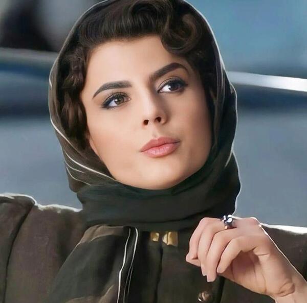 عکس لیلا حاتمی با پدرش
