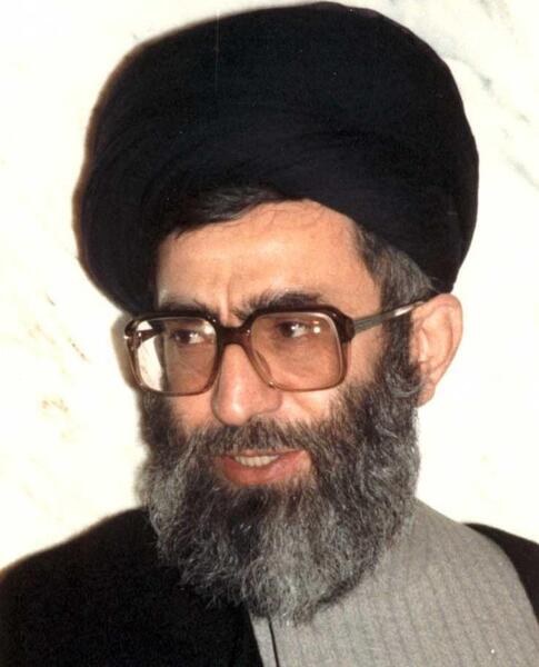 عکس رهبر جوانی