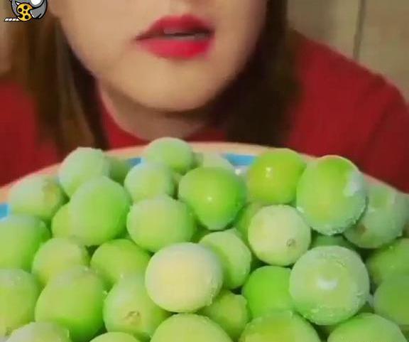 عکس گوجه سبز برای پروفایل