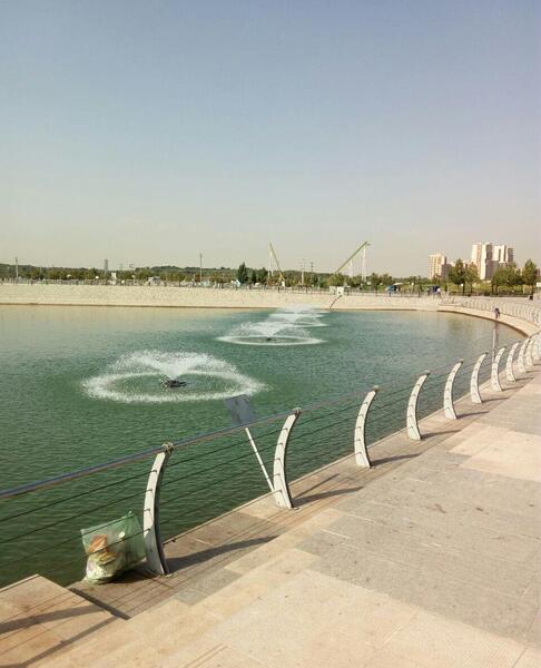 عکس دریاچه چیتگر