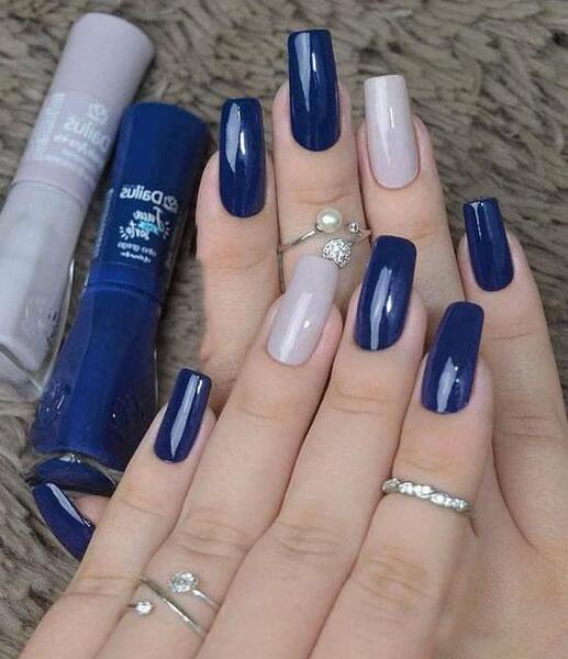 عکس مدل ناخن ذوزنقه کوتاه
