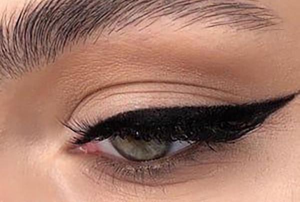 عکس طرح تاتو چشم ساده