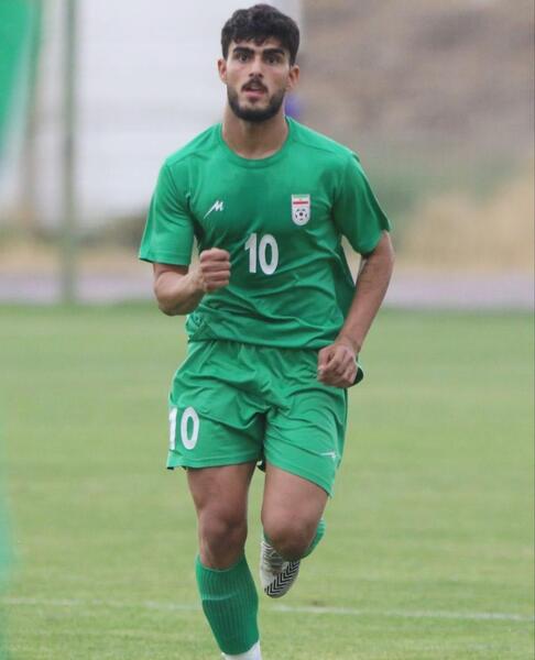 عکس مهدی ترابی با لباس شخصی