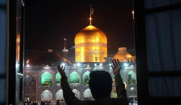 عکس بارش باران در حرم امام رضا